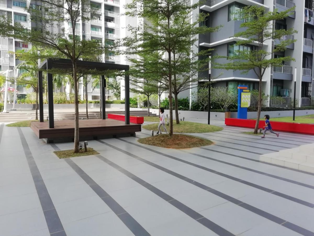 Fz Almyra Homestay Kajang Exterior photo